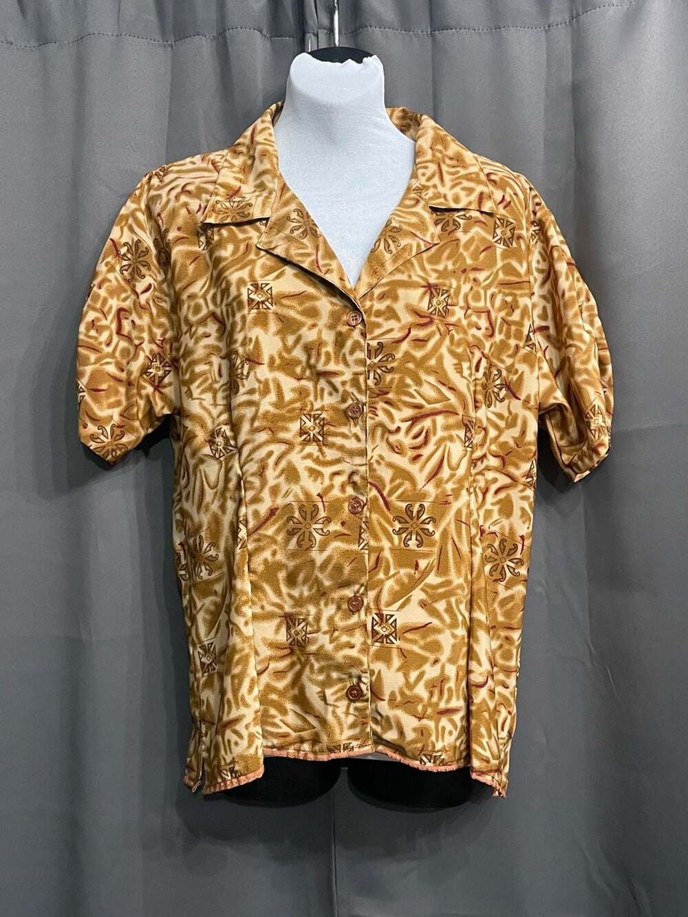 Details Vintage Button-Up Shirt Gold Yellow Geometric Tribal Print Size L